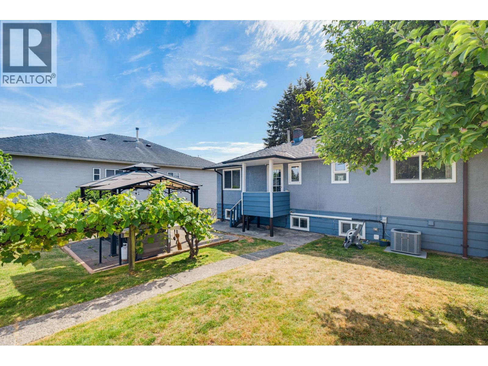 273 Burns Street, Coquitlam, British Columbia  V3K 4E6 - Photo 26 - R3140236
