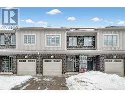 47 - 135 HARDCASTLE DRIVE, Cambridge, Ontario