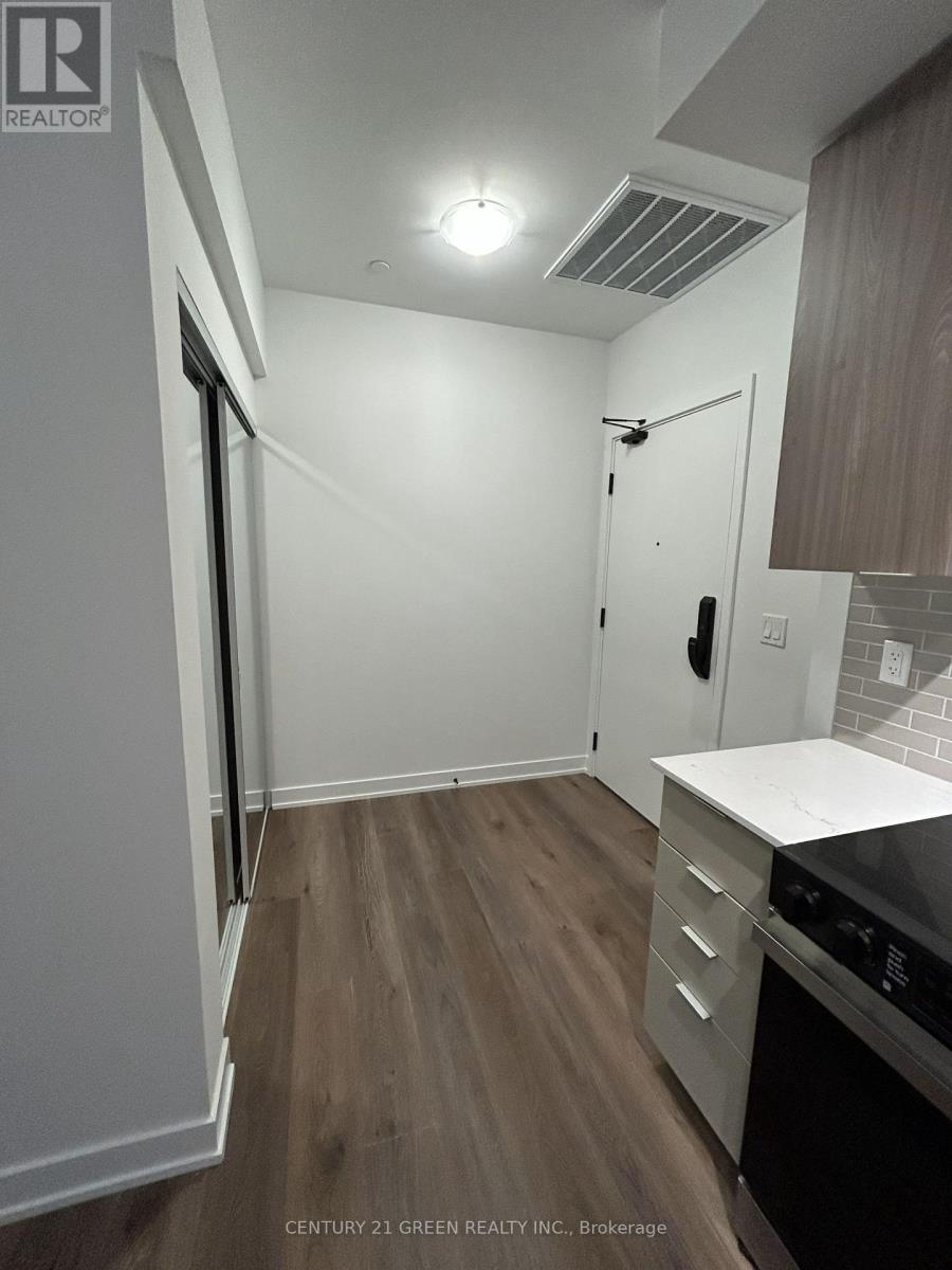 504 - 2075 Lakeshore Road, Burlington, Ontario  L7R 1E2 - Photo 6 - W13486776