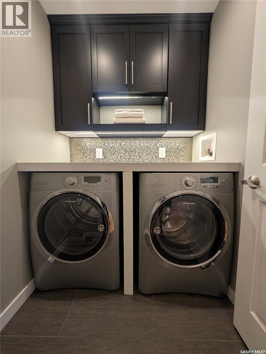 1558 Dewdney Bay E, Regina, Saskatchewan  S4Z 1A7 - Photo 10 - SK040753
