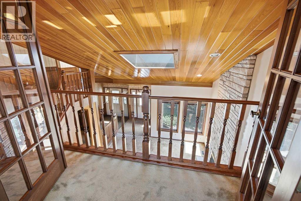 168 Edgehill Close Nw, Calgary, Alberta  T3A 2Z1 - Photo 19 - A2323063