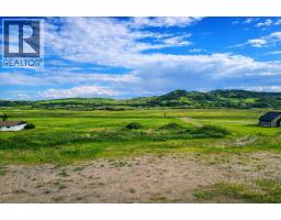 22 Highway, Rural Pincher Creek No. 9, Alberta