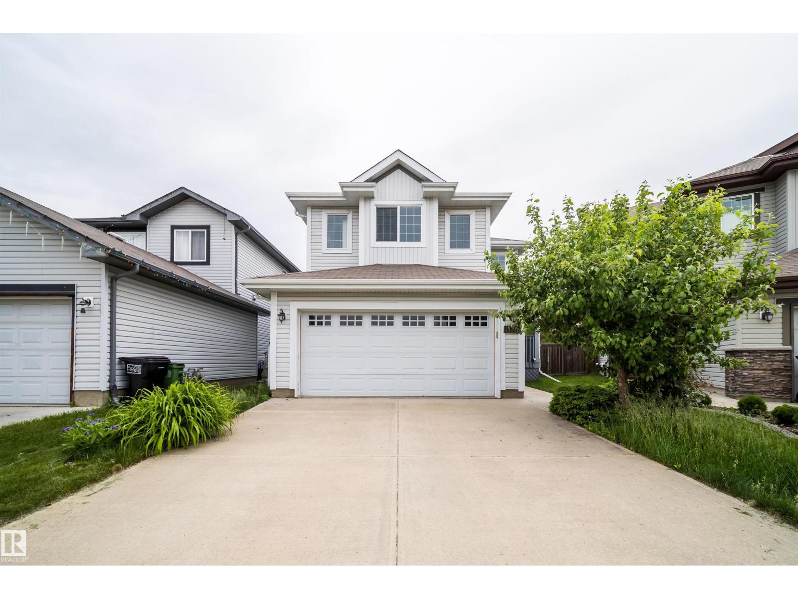 11312 13 AVE SW SW, Edmonton, Alberta