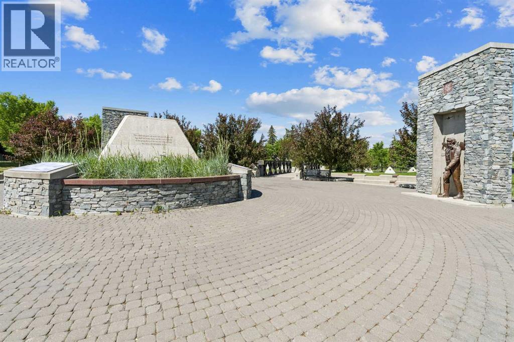 38 Victoria Cross Boulevard SW, Calgary, Alberta  T3E 7V2 - Photo 41 - A2323647
