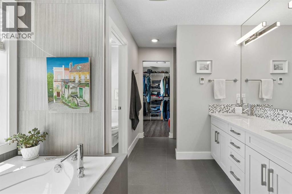 38 Victoria Cross Boulevard SW, Calgary, Alberta  T3E 7V2 - Photo 24 - A2323647