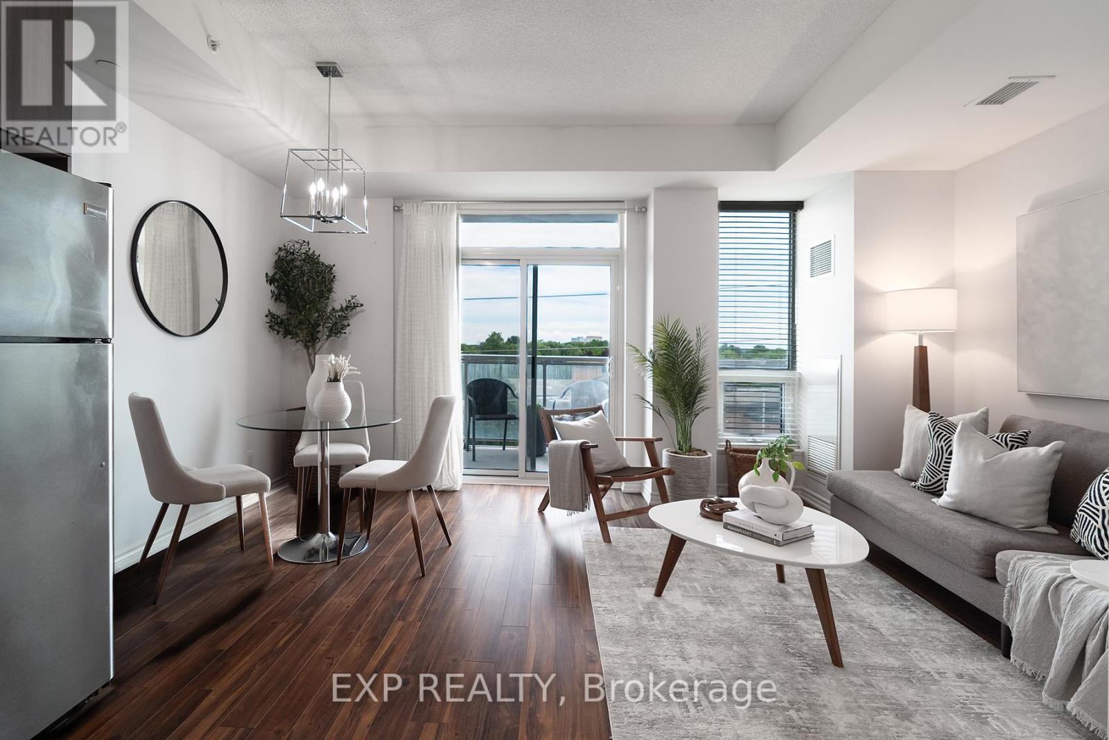323 - 8323 Kennedy Road, Markham, Ontario  L3R 5W7 - Photo 3 - N13492024