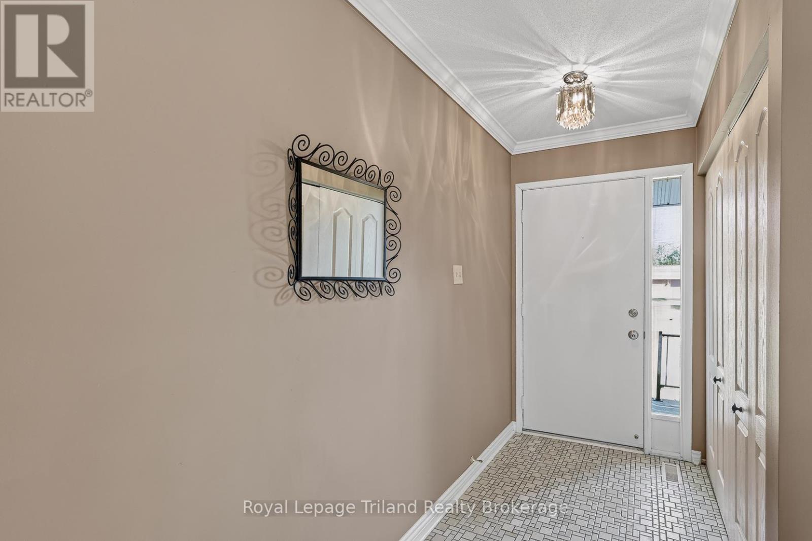 9 Commissioner Street W, Zorra, Ontario  N0J 1J0 - Photo 7 - X13492034