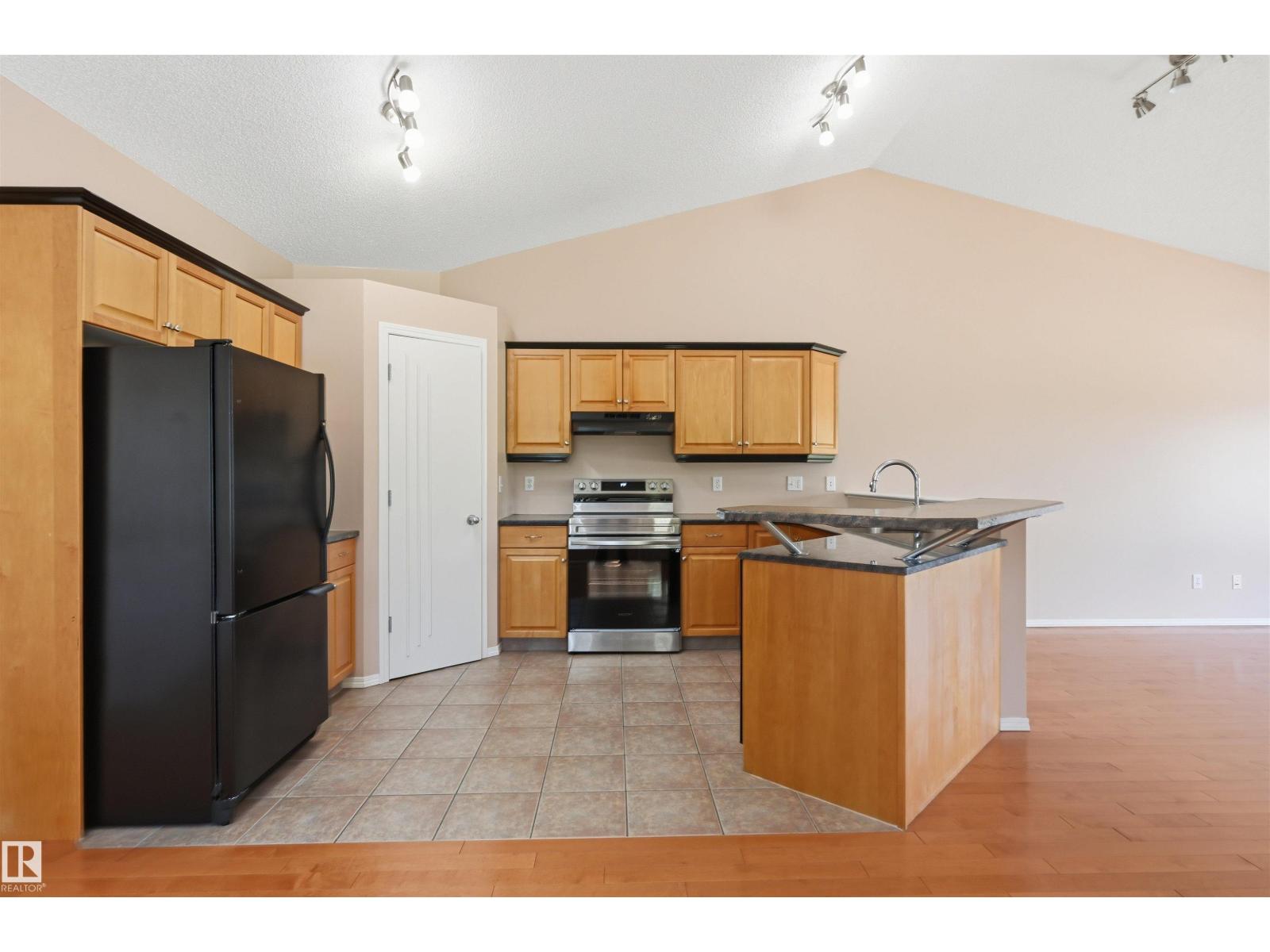 #1 303 Leger Wy NW, Edmonton, Alberta  T6R 2X9 - Photo 10 - E4495771
