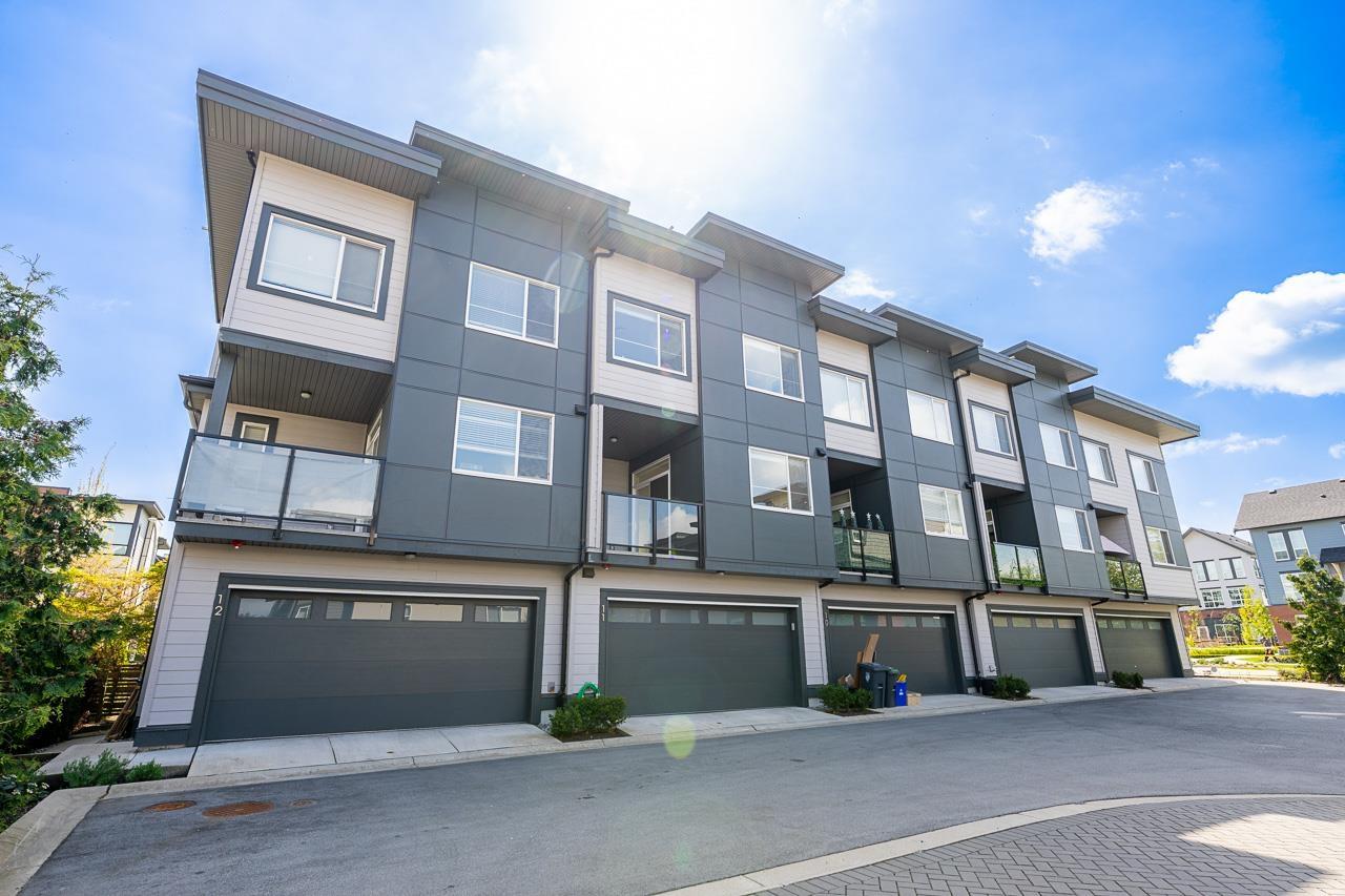 11 20134 81A AVENUE, Langley, British Columbia