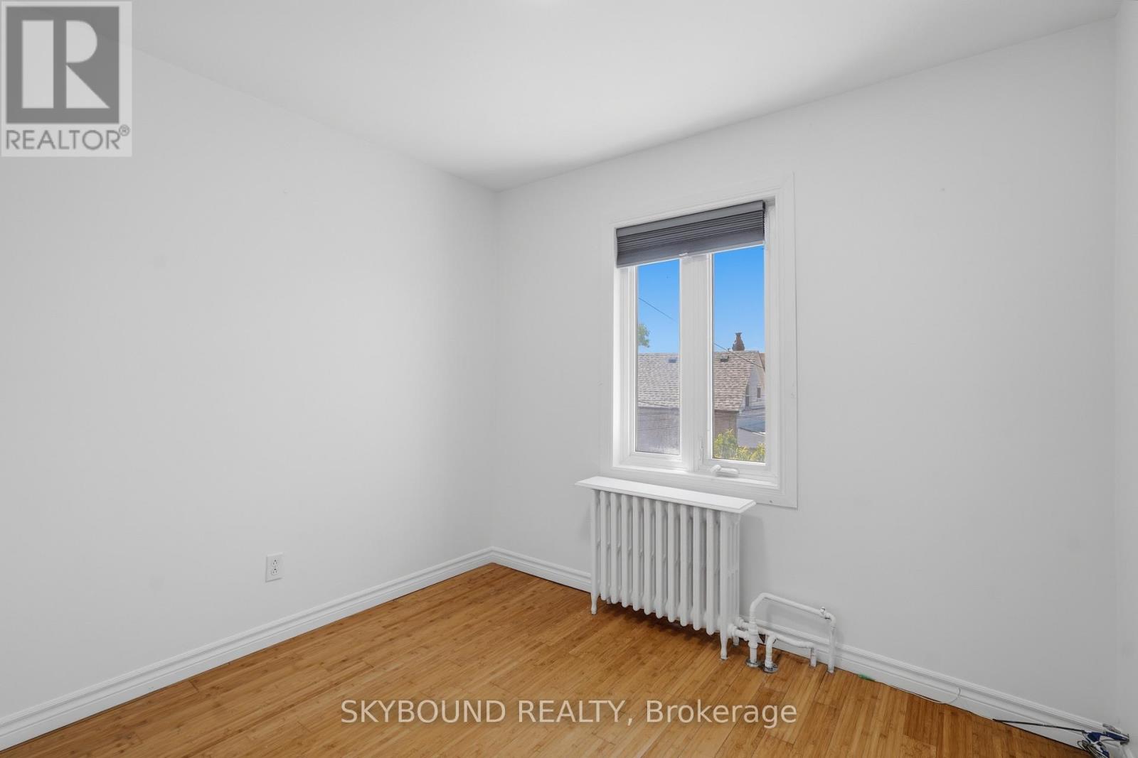 358 Silverthorn Avenue, Toronto, Ontario  M6M 3G8 - Photo 20 - W13492056