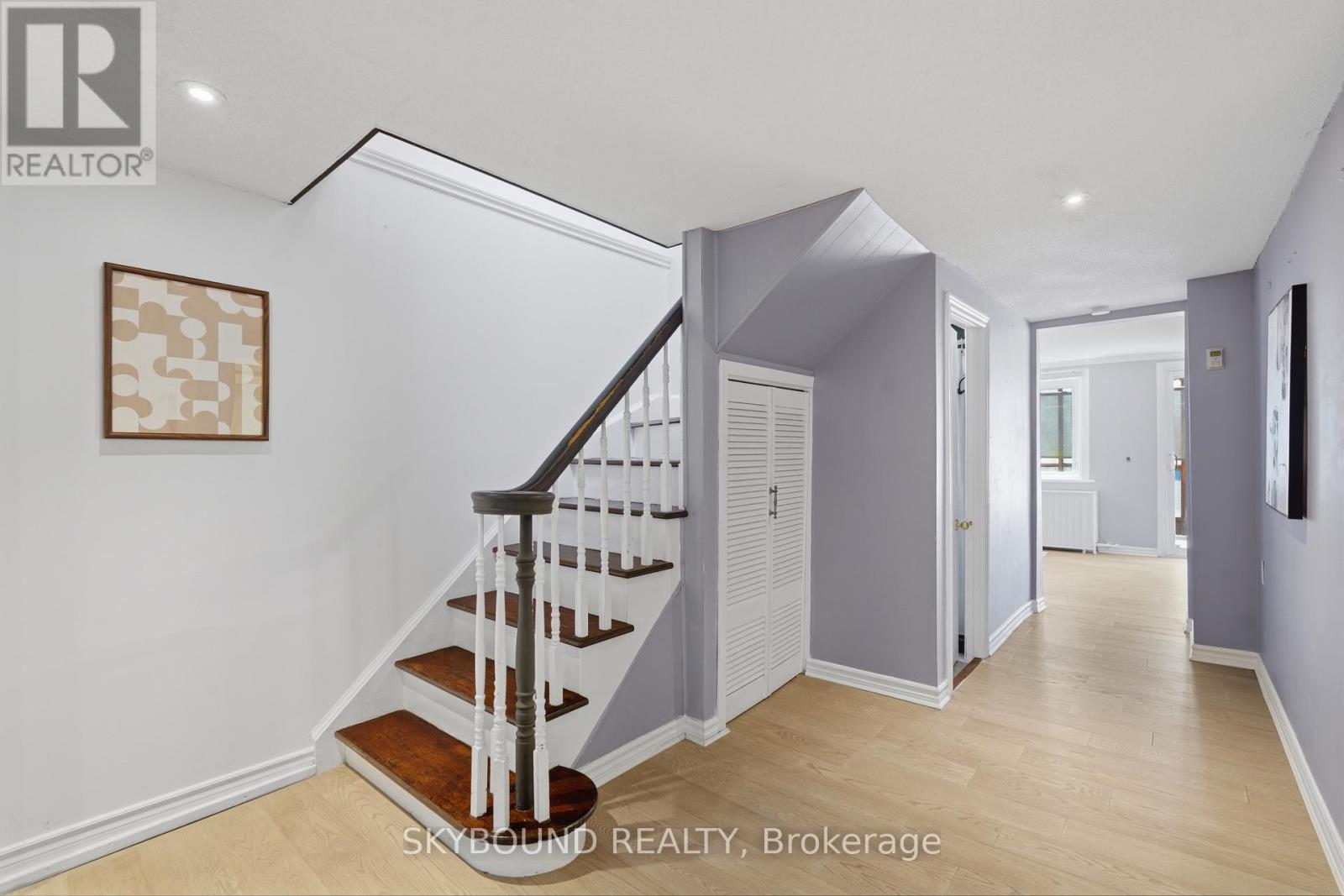 358 Silverthorn Avenue, Toronto, Ontario  M6M 3G8 - Photo 22 - W13492056