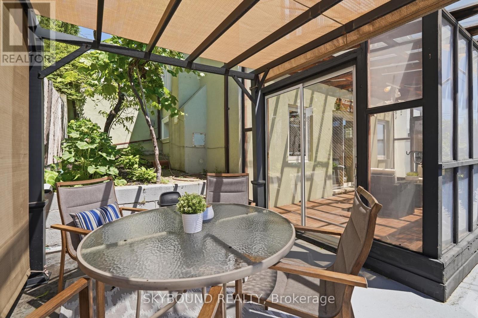 358 Silverthorn Avenue, Toronto, Ontario  M6M 3G8 - Photo 35 - W13492056