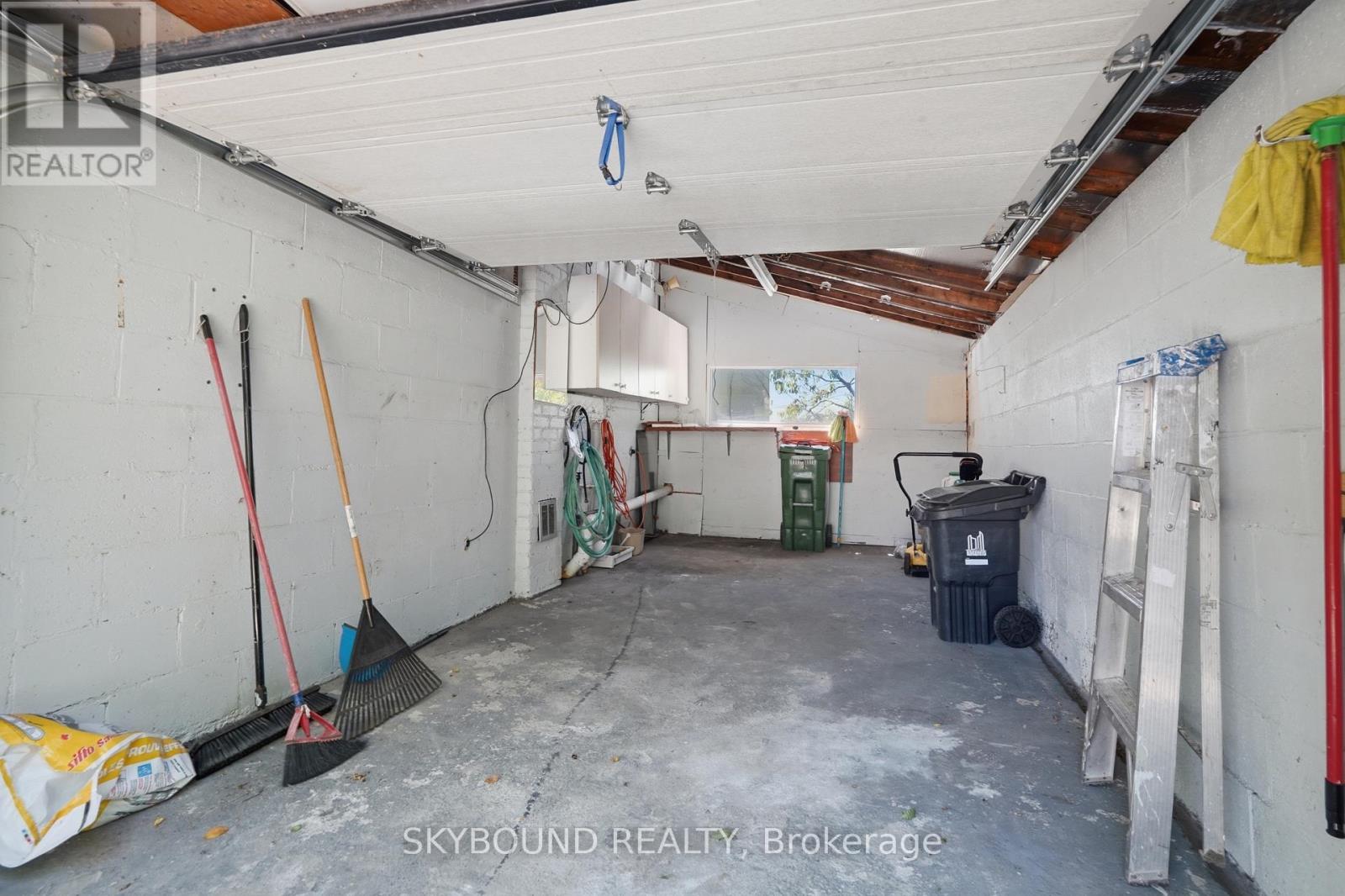 358 Silverthorn Avenue, Toronto, Ontario  M6M 3G8 - Photo 42 - W13492056