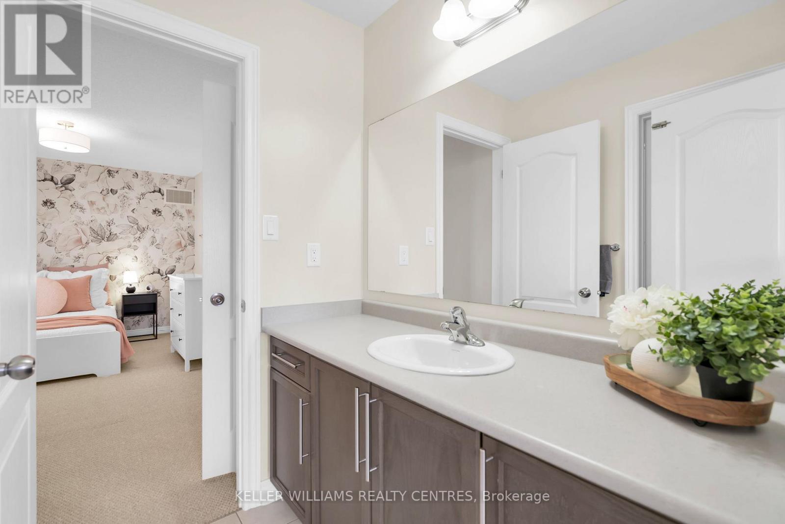 2 Jewelwing Court, Bradford West Gwillimbury, Ontario  L4L 2K1 - Photo 26 - N13492030