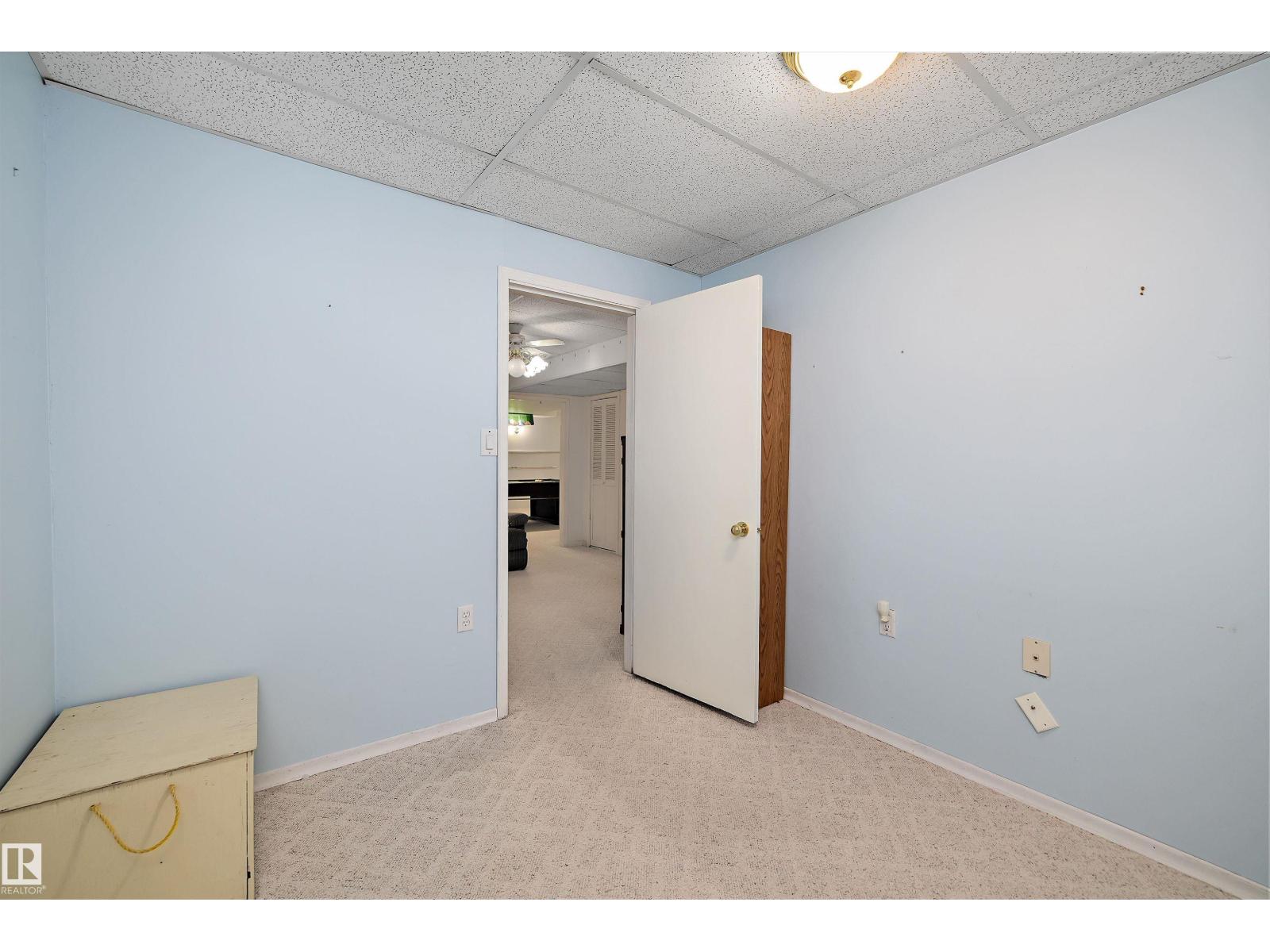 933 Youville Dr W Nw, Edmonton, Alberta  T6L 6T2 - Photo 34 - E4489747