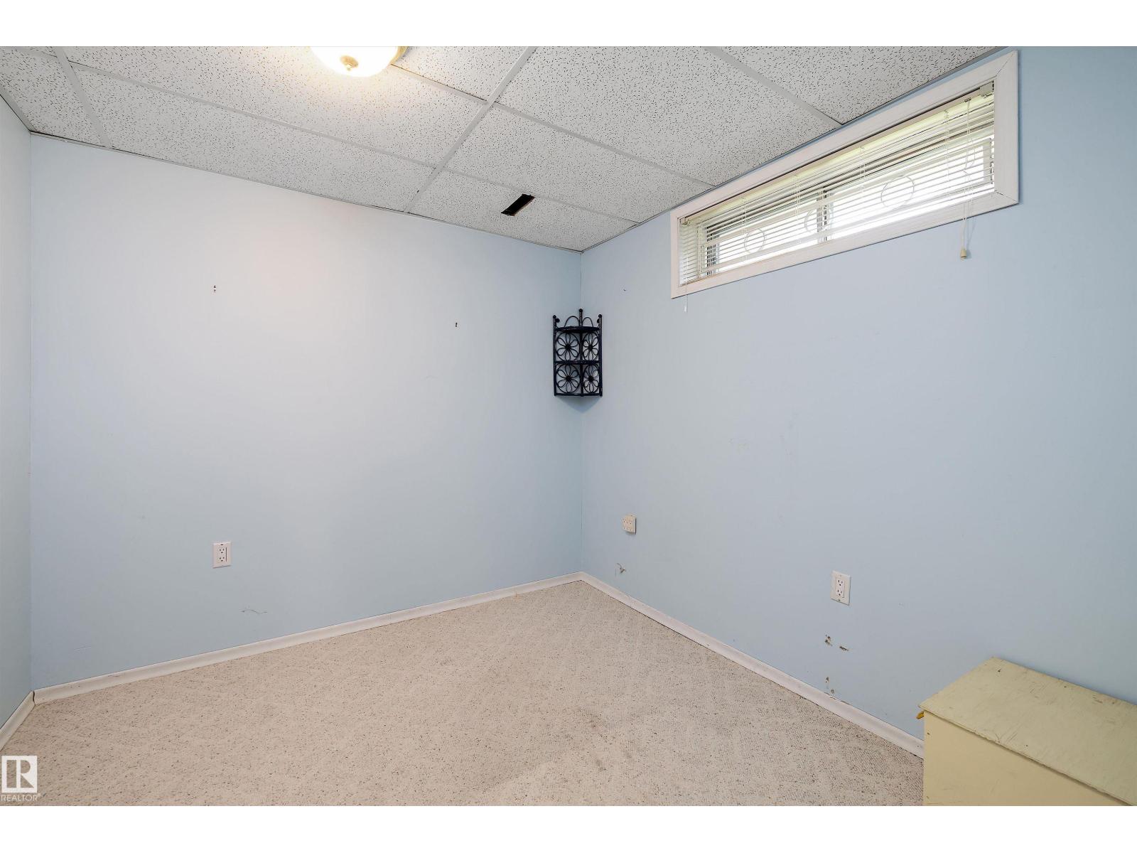 933 Youville Dr W Nw, Edmonton, Alberta  T6L 6T2 - Photo 35 - E4489747