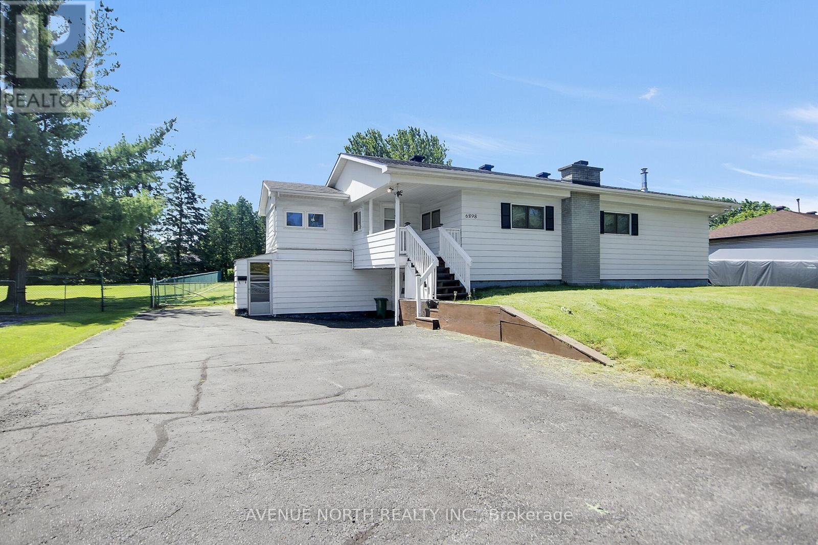 6898 MITCH OWENS ROAD, Ottawa, Ontario