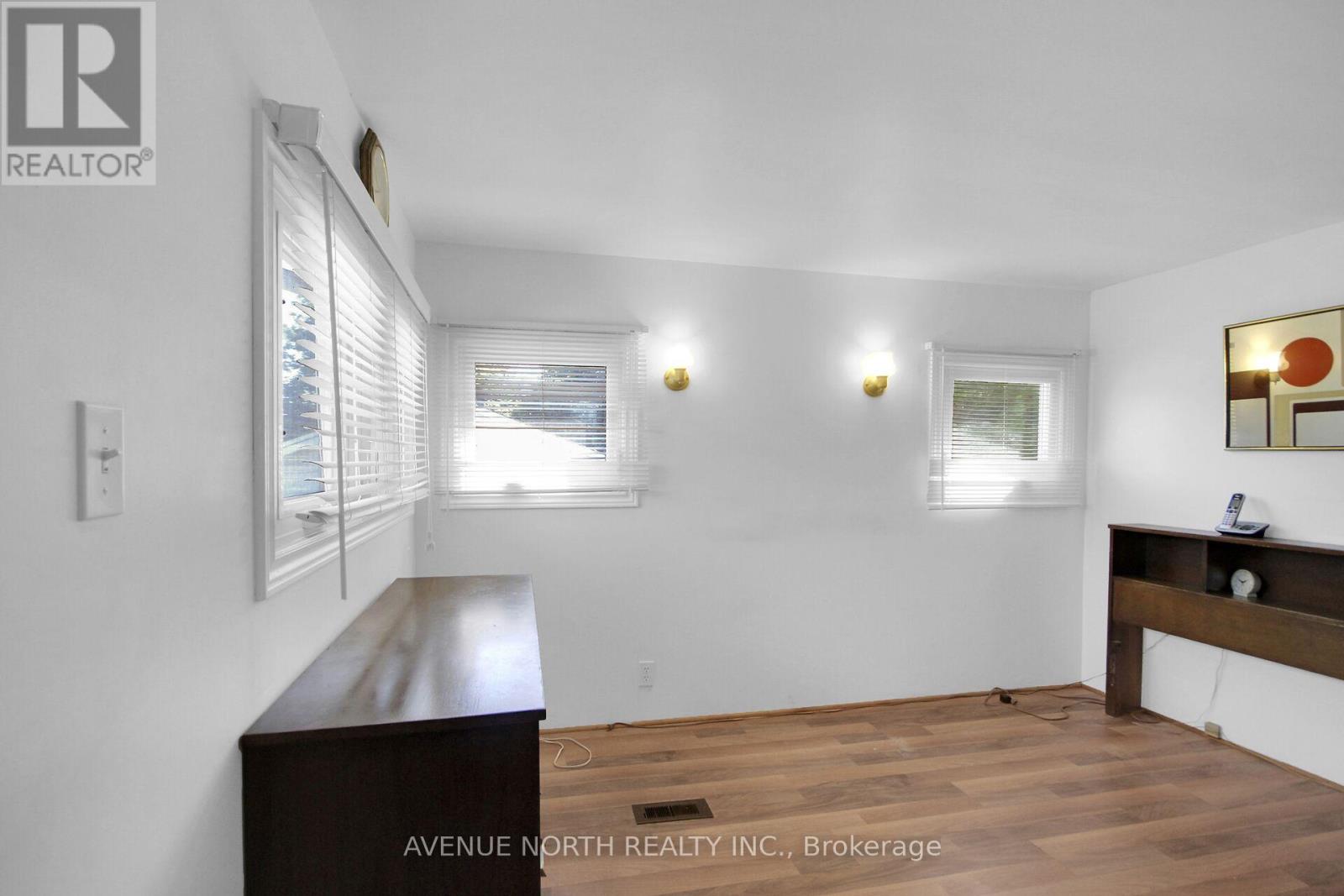 6898 Mitch Owens Road, Ottawa, Ontario  K4P 1C5 - Photo 7 - X13492112