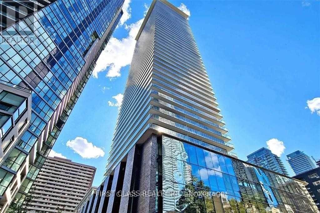1409 - 33 Charles Street E, Toronto, Ontario  M4Y 1R9 - Photo 2 - C13492100