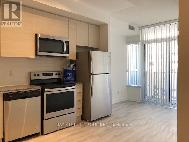 519 - 621 Sheppard Avenue E, Toronto, Ontario  M2K 0G4 - Photo 6 - C13492128