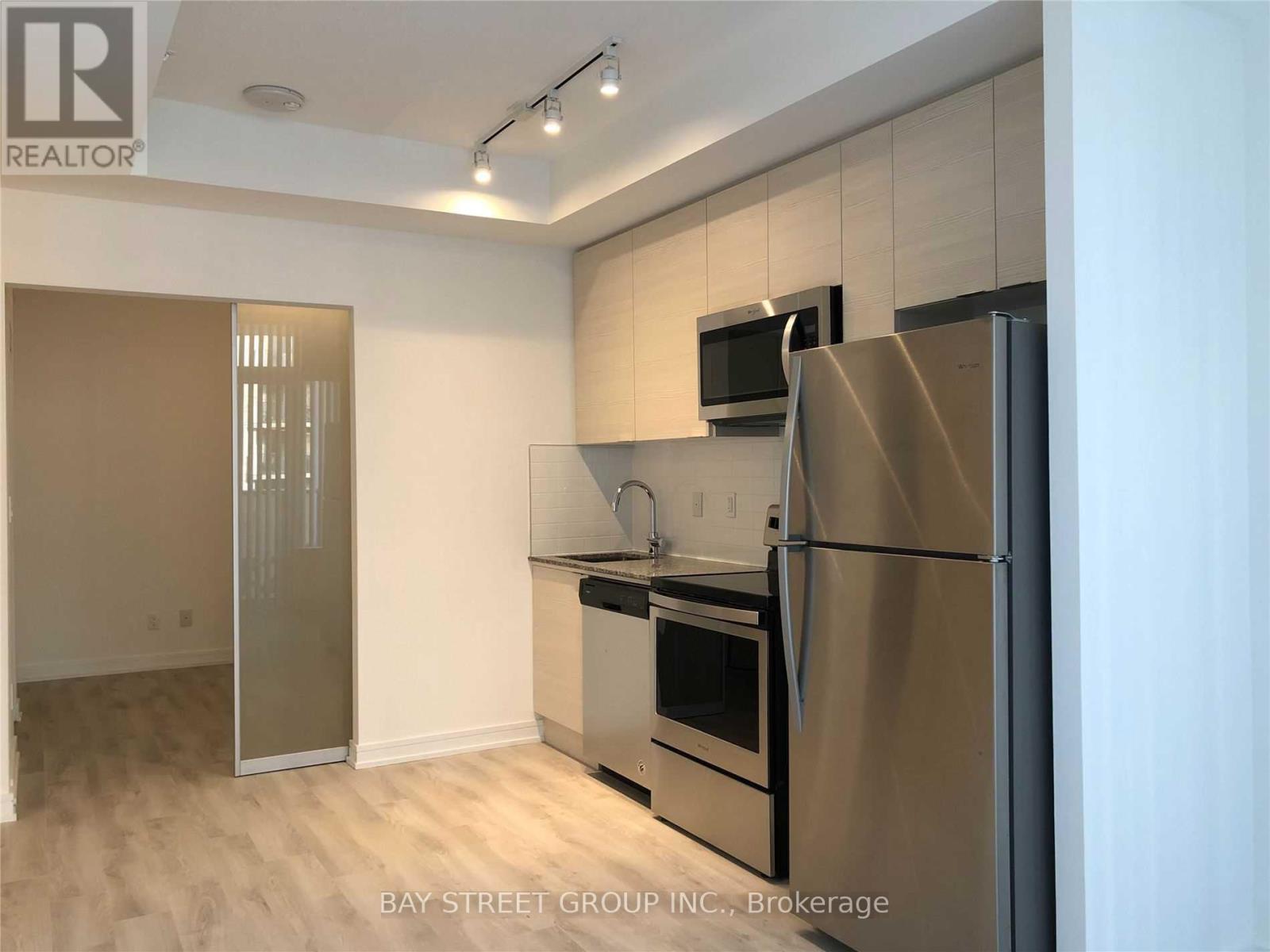 519 - 621 Sheppard Avenue E, Toronto, Ontario  M2K 0G4 - Photo 8 - C13492128