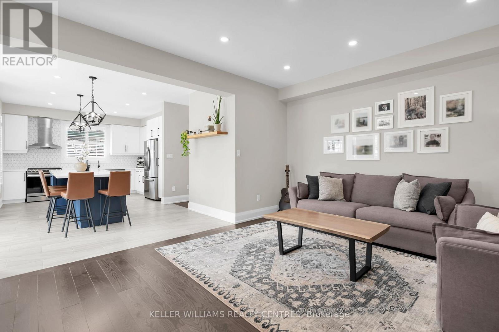 2 Jewelwing Court, Bradford West Gwillimbury, Ontario  L4L 2K1 - Photo 11 - N13492030