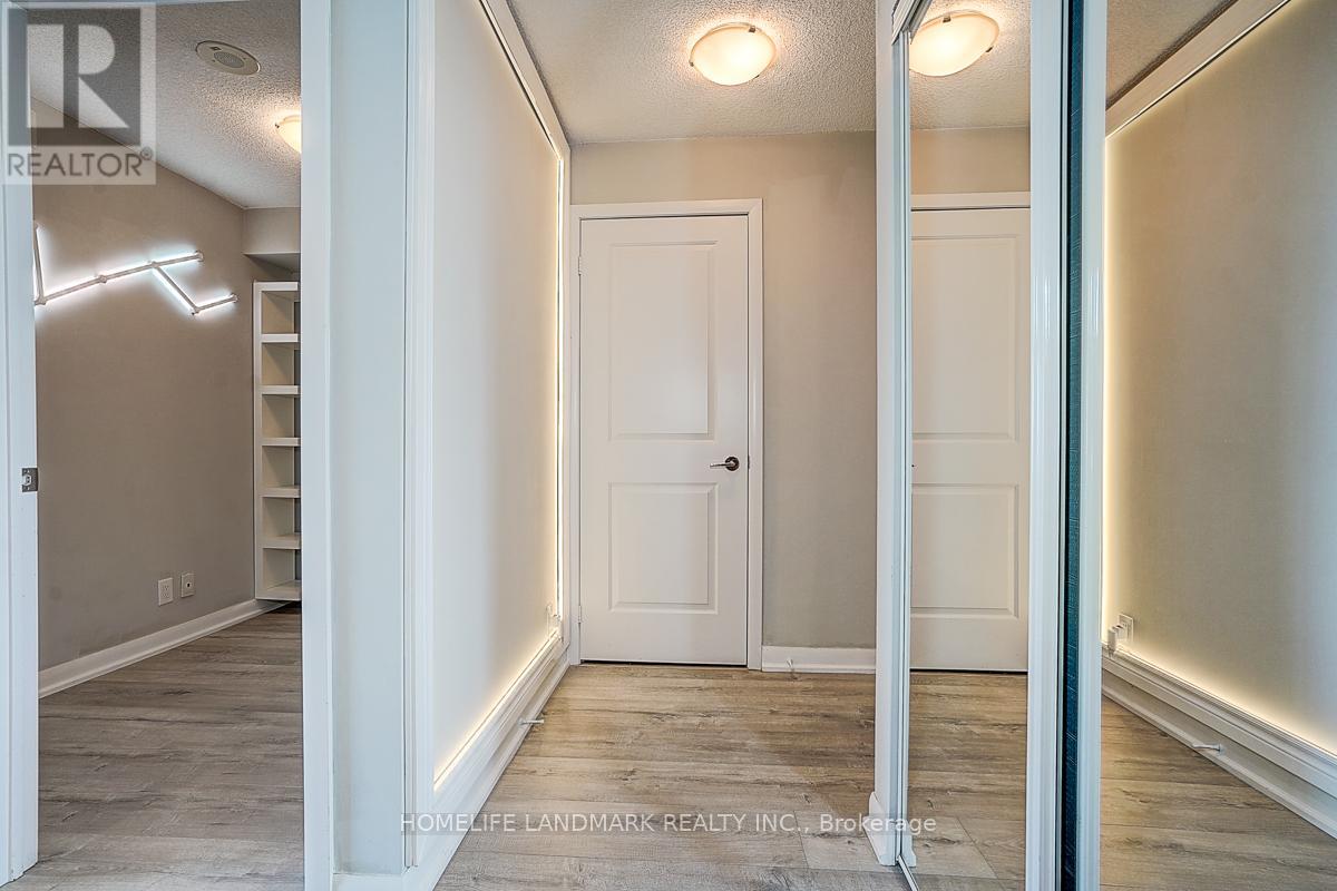 2307 - 190 Borough Drive, Toronto, Ontario  M1P 0B6 - Photo 7 - E13492110