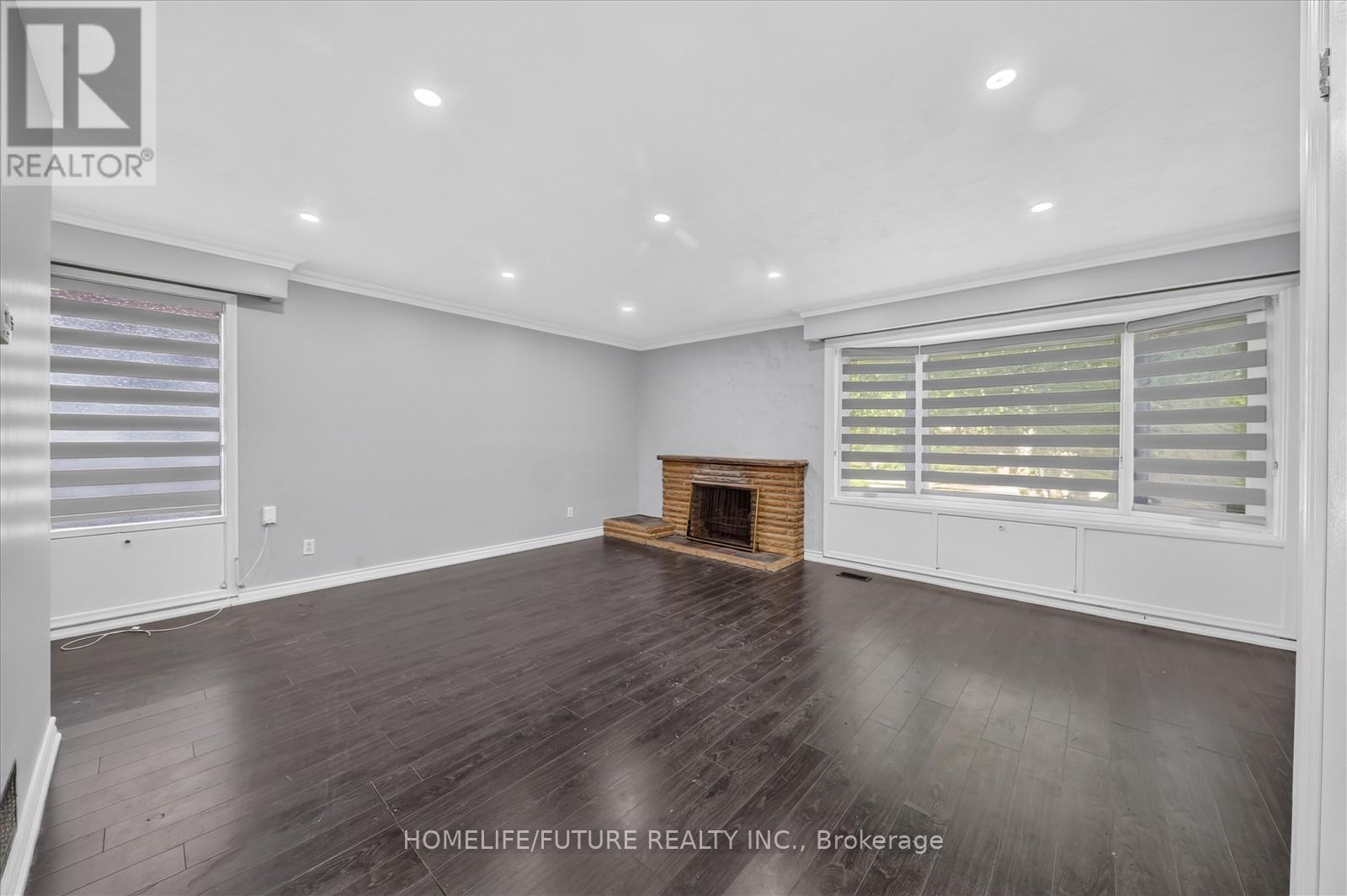 Main - 167 Treverton Drive, Toronto, Ontario  M1K 3T1 - Photo 7 - E13491730