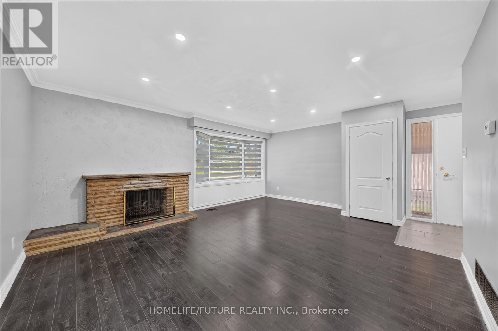 Main - 167 Treverton Drive, Toronto, Ontario  M1K 3T1 - Photo 8 - E13491730