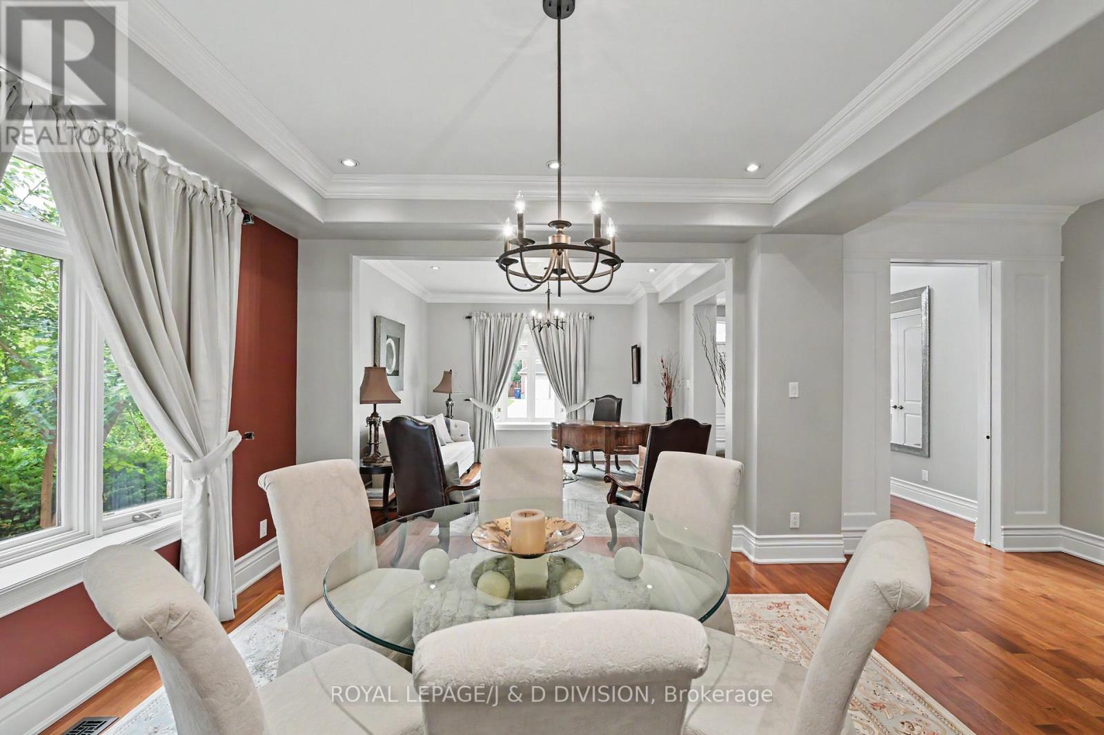 17 Agar Crescent, Toronto, Ontario  M9B 5A4 - Photo 23 - W13492000