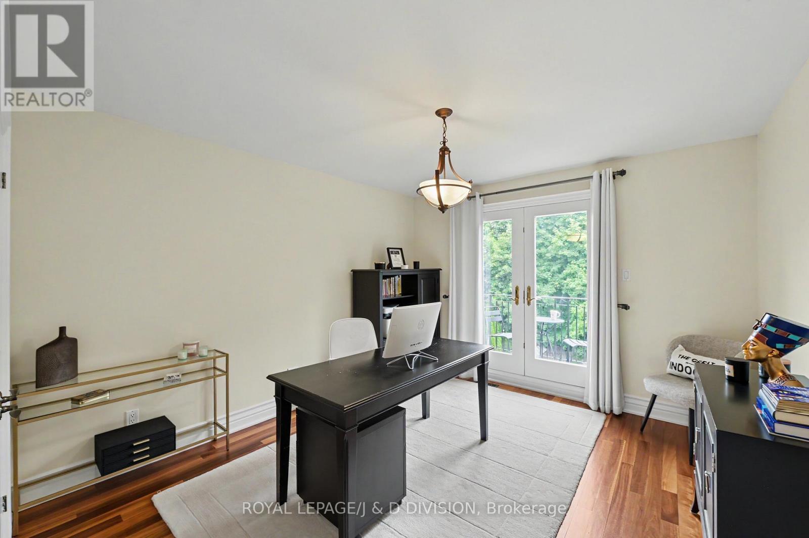 17 Agar Crescent, Toronto, Ontario  M9B 5A4 - Photo 25 - W13492000
