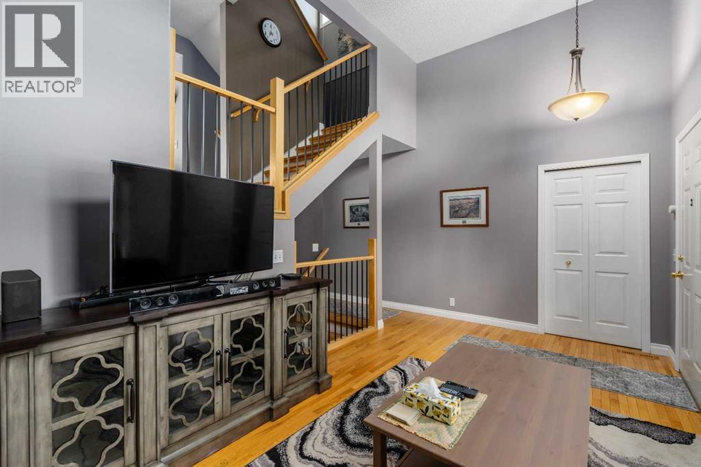 47 Millrose Place SW, Calgary, Alberta  T2Y 3J6 - Photo 12 - A2323714