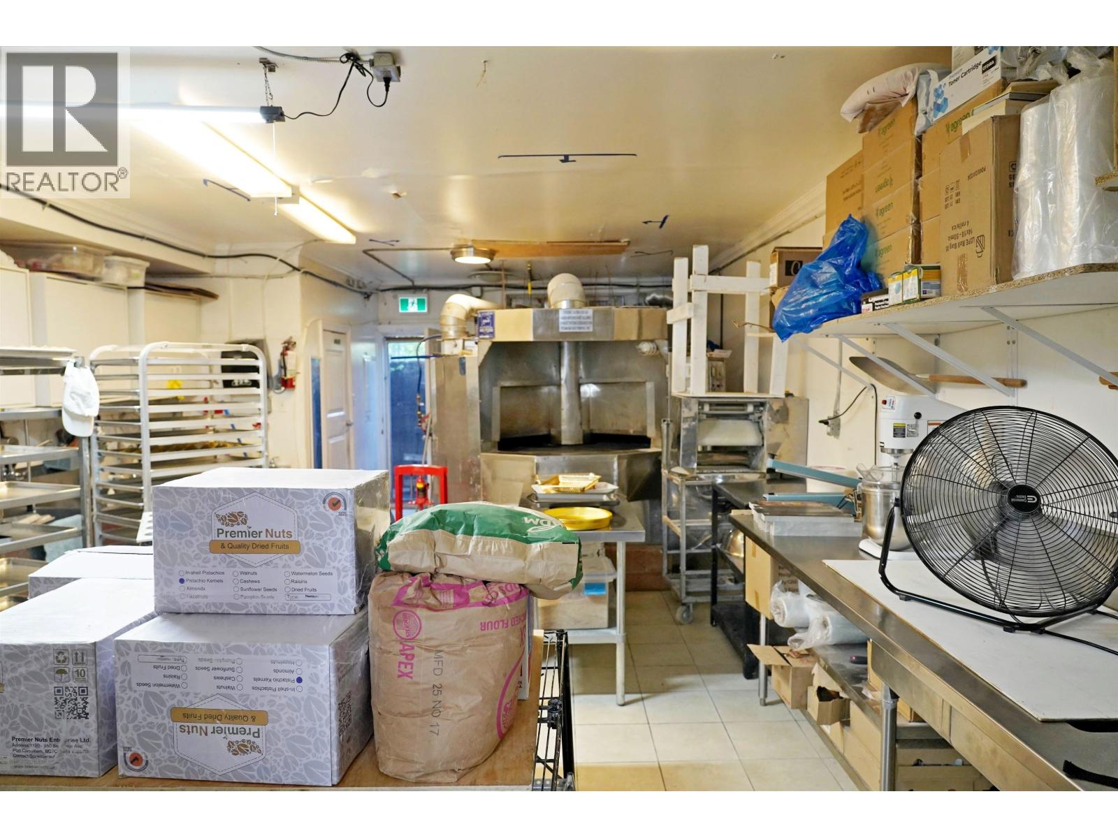 Listing image 8