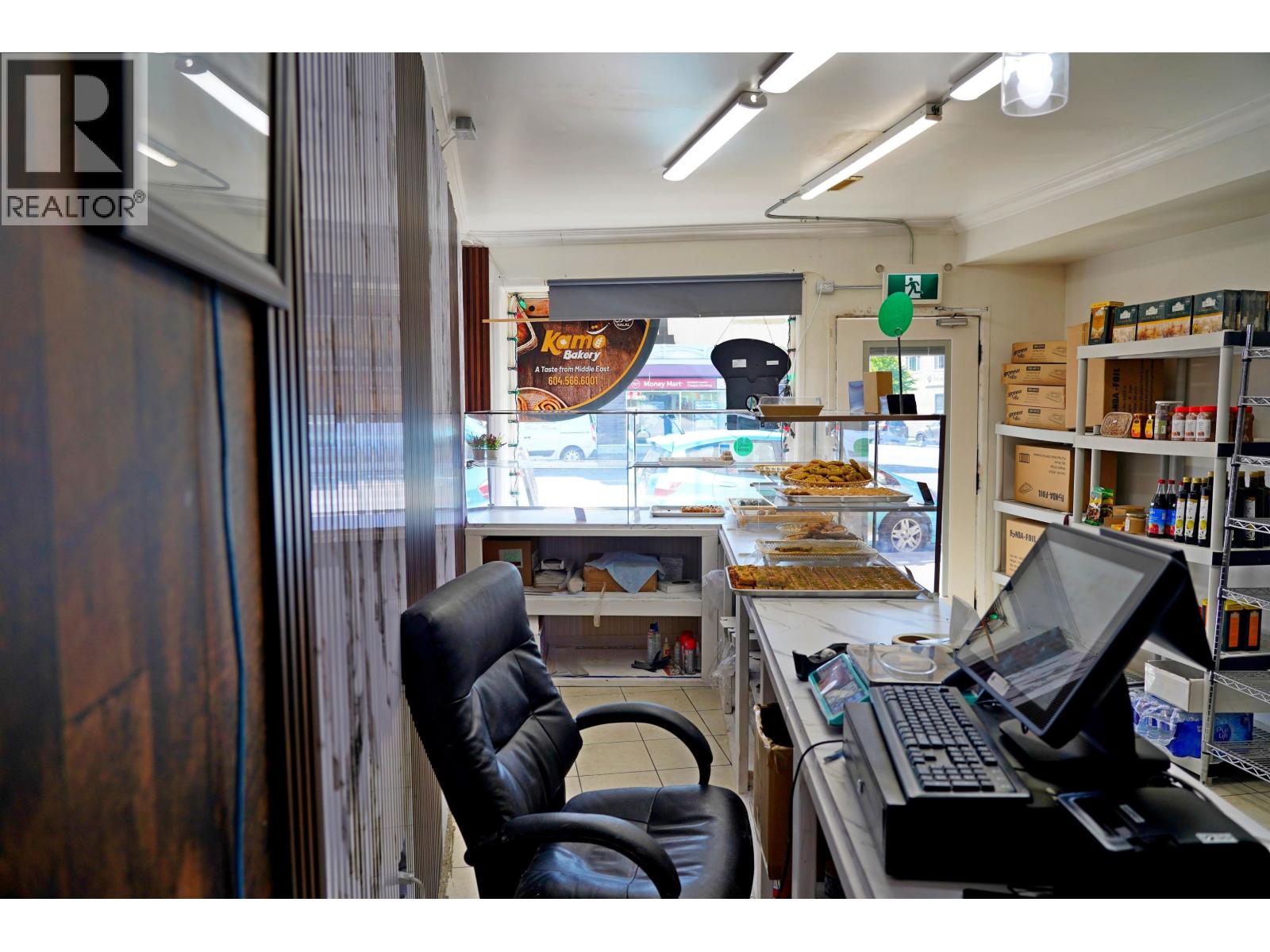 Listing image 5