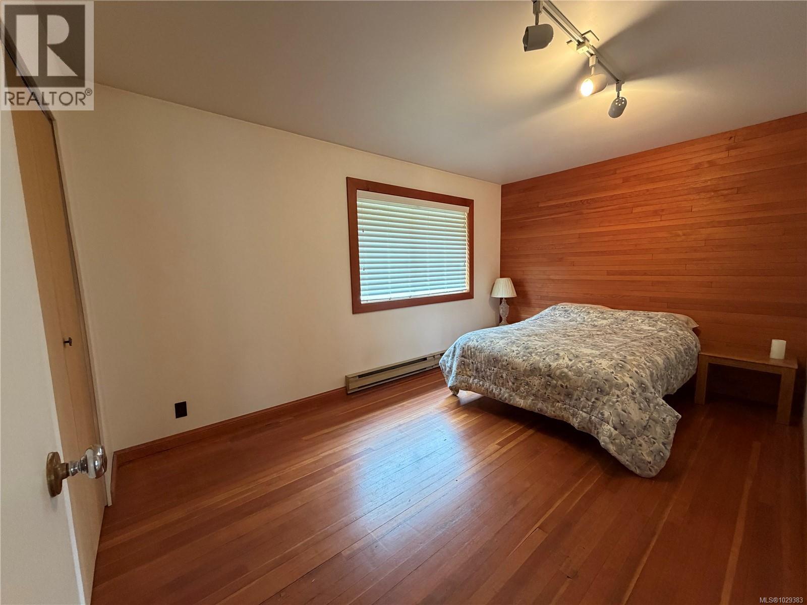 147 Maquinna Ave, Zeballos, British Columbia  V0P 2A0 - Photo 29 - 1029383