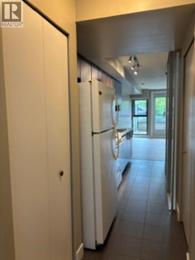 211 2150 E HASTINGS STREET — photo 8