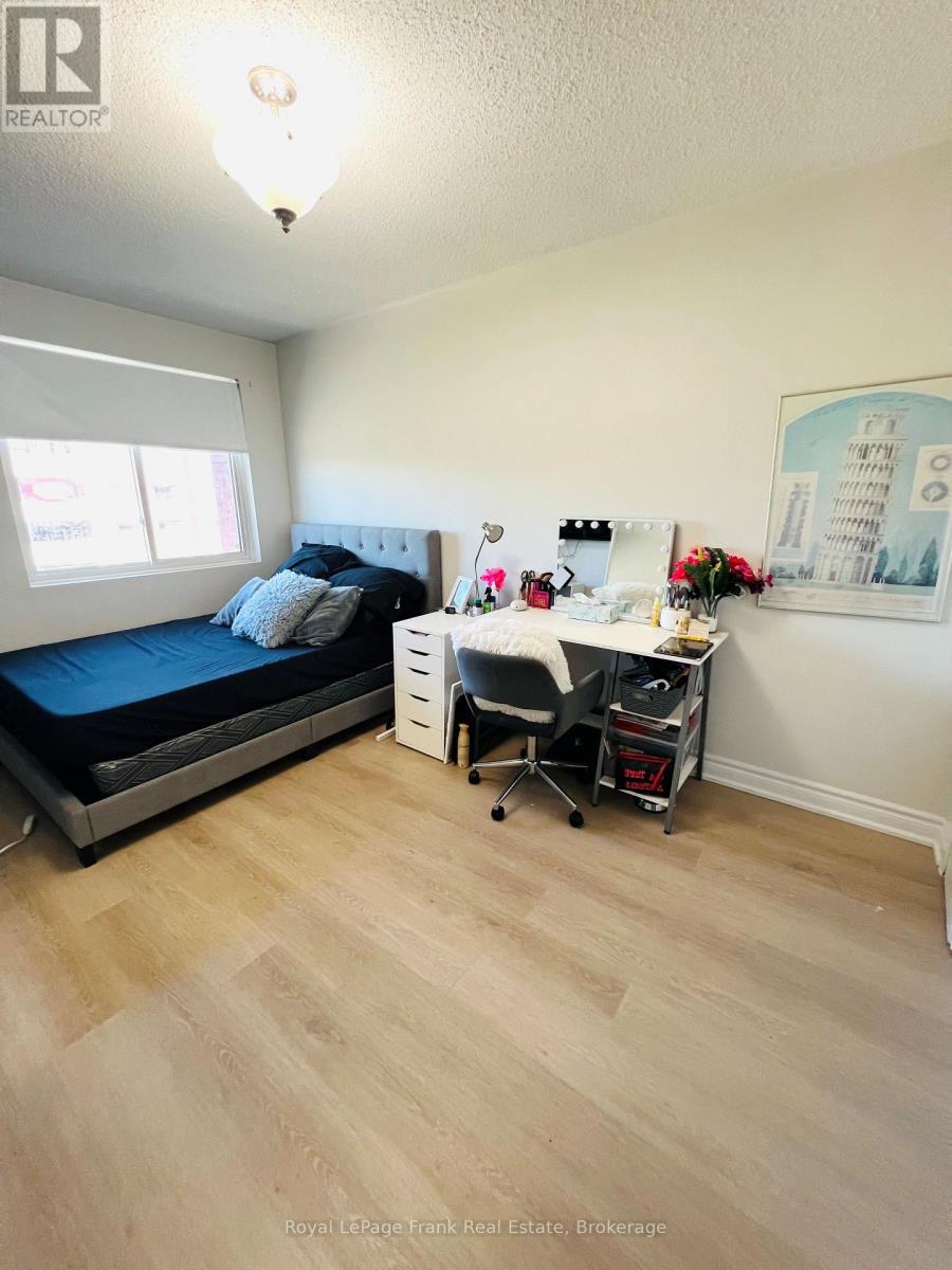 409 - 131 Taunton Road E, Oshawa, Ontario  L1G 3T8 - Photo 17 - E13425526