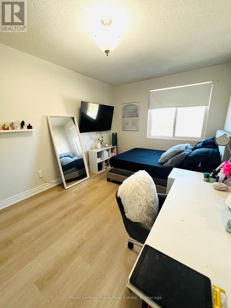 409 - 131 Taunton Road E, Oshawa, Ontario  L1G 3T8 - Photo 19 - E13425526