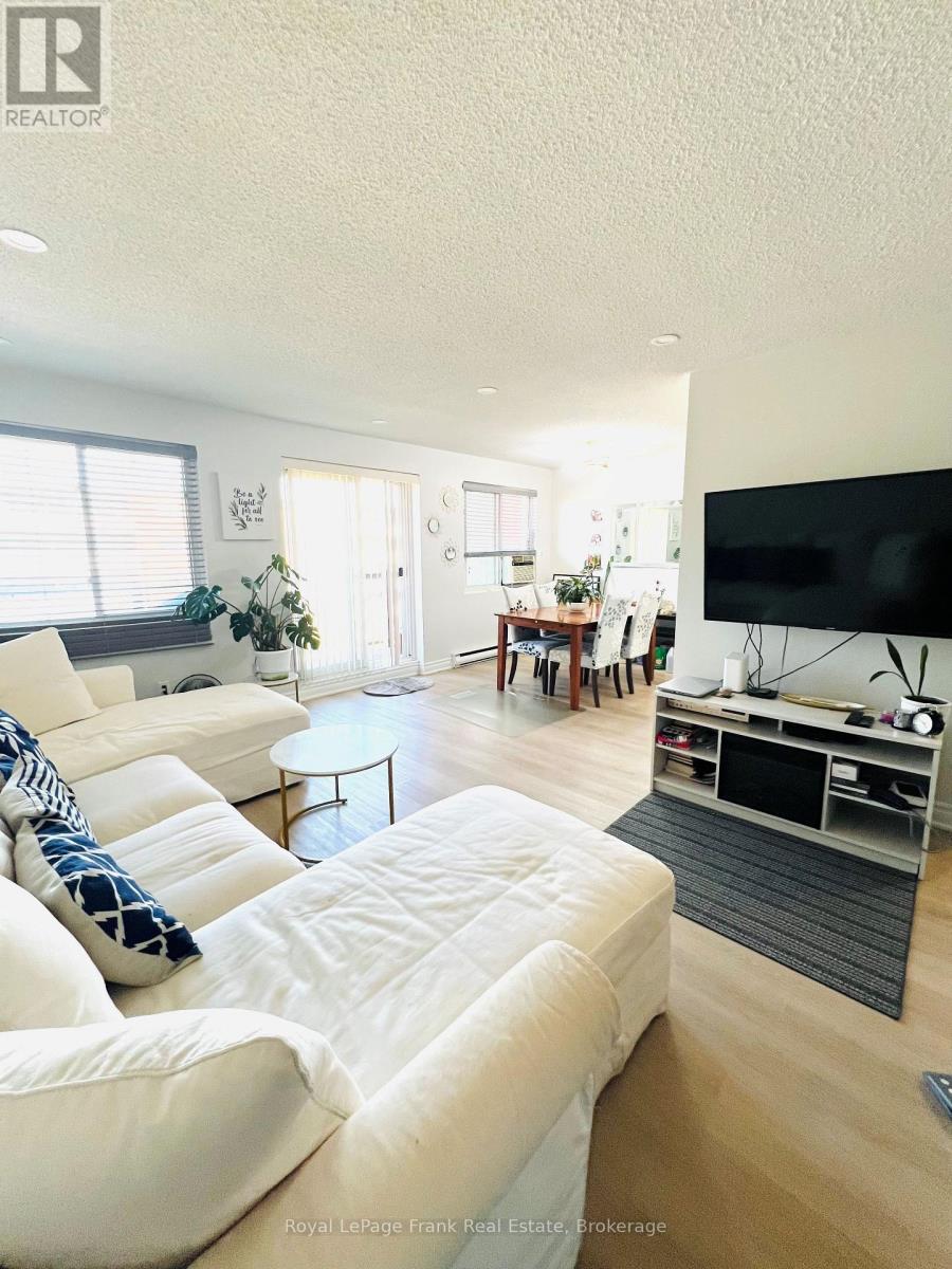 409 - 131 Taunton Road E, Oshawa, Ontario  L1G 3T8 - Photo 8 - E13425526