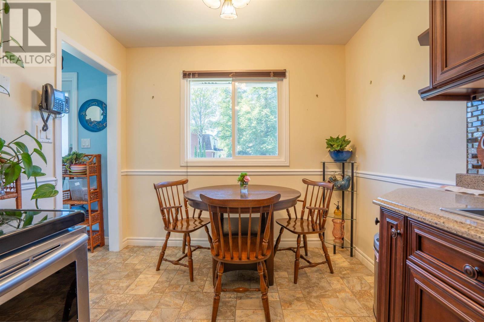 152 Fort Creek Dr, Sault Ste. Marie, Ontario  P6C 5T9 - Photo 8 - SM261599