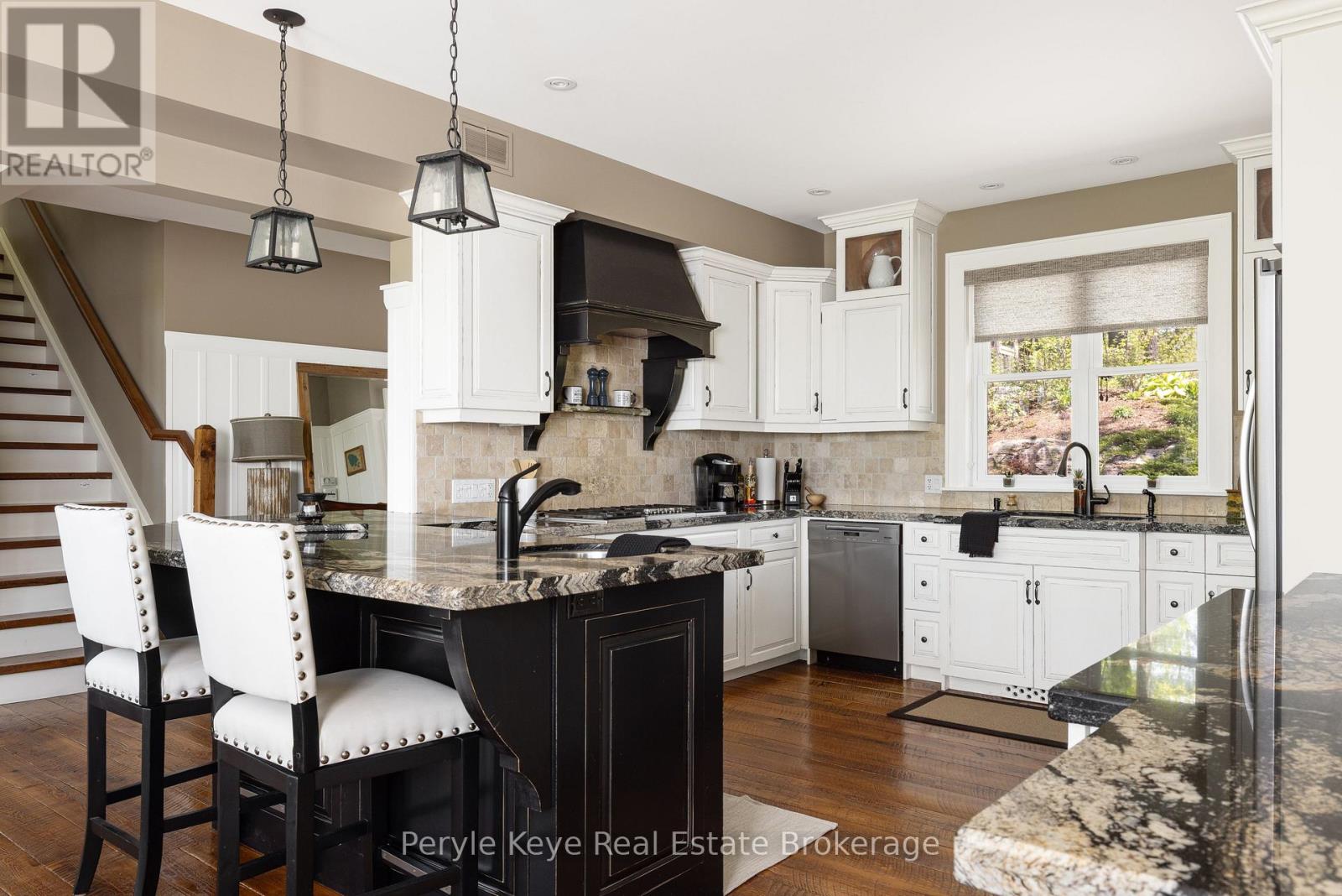 41 Beaumont Bay Road, Muskoka Lakes, Ontario  P0B 1M0 - Photo 28 - X13492208