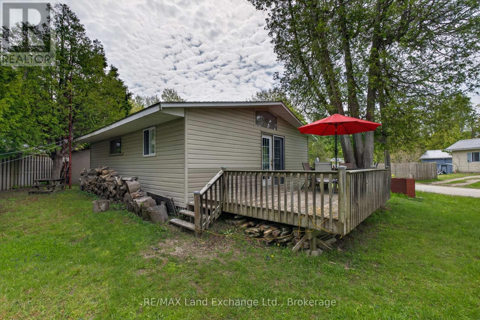 114 Sunrise Avenue, Huron-Kinloss, Ontario  N0G 2R0 - Photo 3 - X13219636