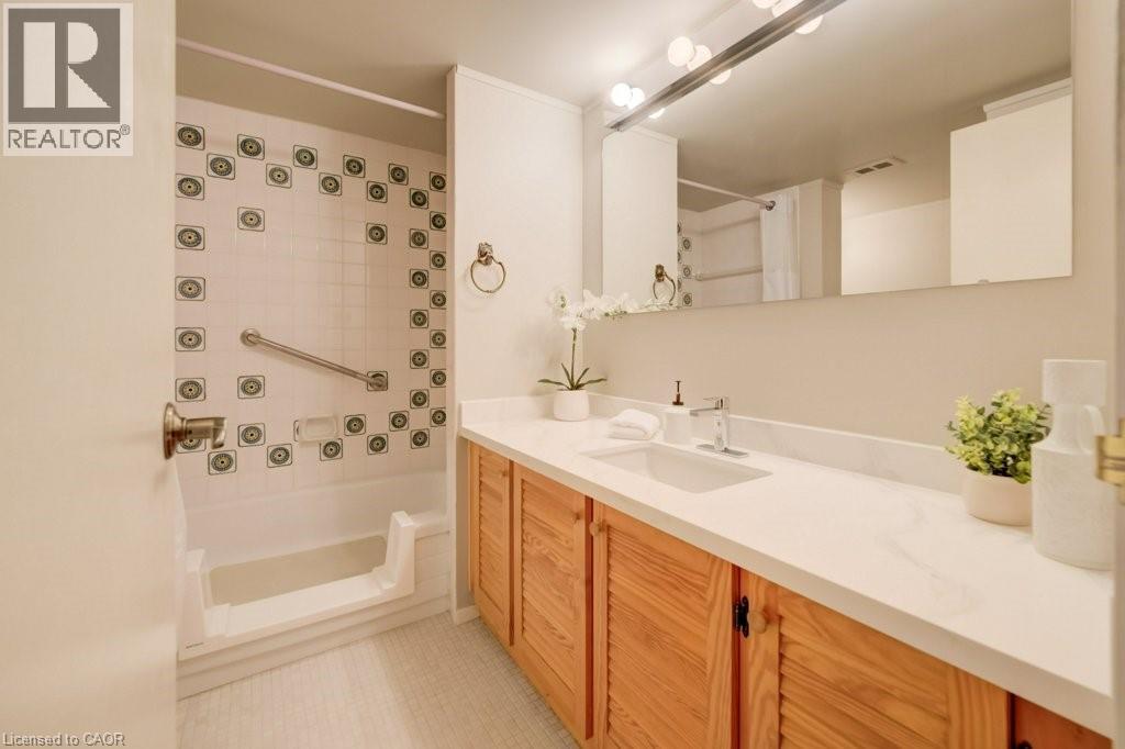 81 Church Street Unit# 1807, Kitchener, Ontario  N2G 4M1 - Photo 20 - 40841245