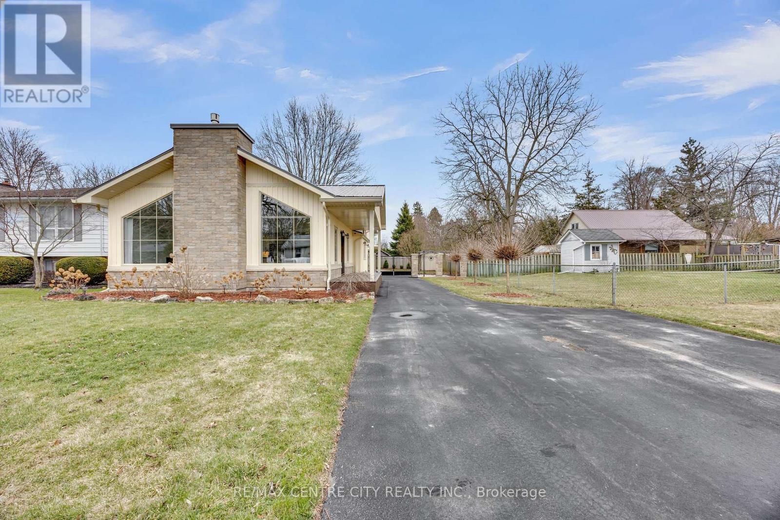 174 Ridge Street, Dutton/dunwich, Ontario  N0L 1J0 - Photo 2 - X13492234