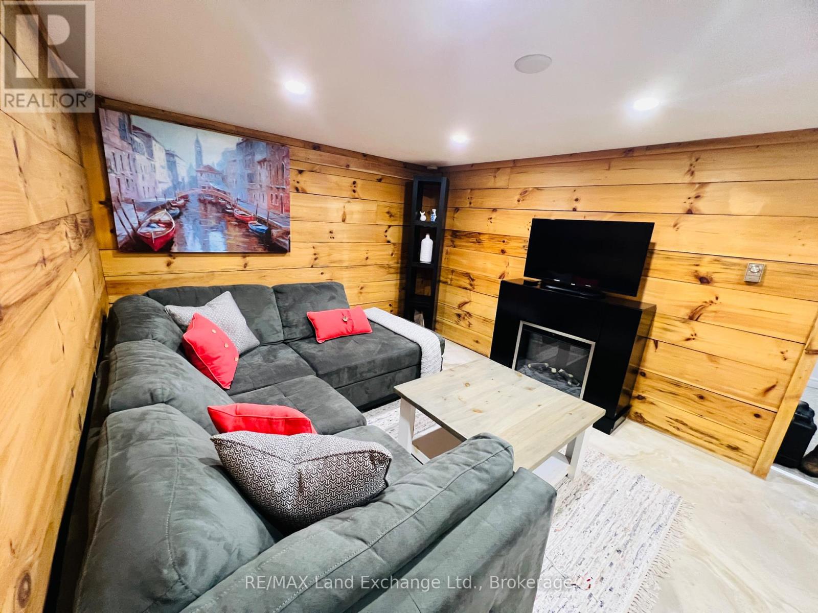 819 Wilson Avenue, Huron-Kinloss, Ontario  N2Z 2X3 - Photo 19 - X12858214
