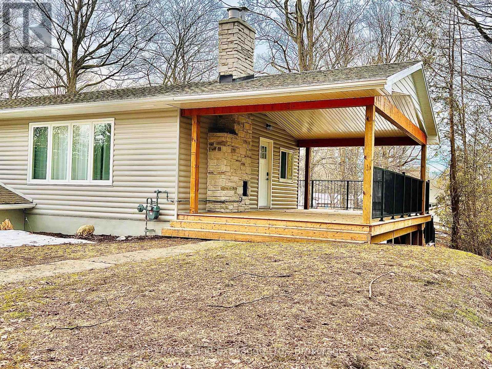 819 Wilson Avenue, Huron-Kinloss, Ontario  N2Z 2X3 - Photo 4 - X12858214