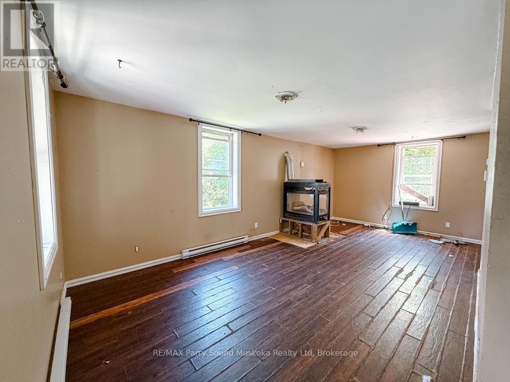 17 Wakefield Street, Parry Sound, Ontario  P2A 2V2 - Photo 12 - X13492244