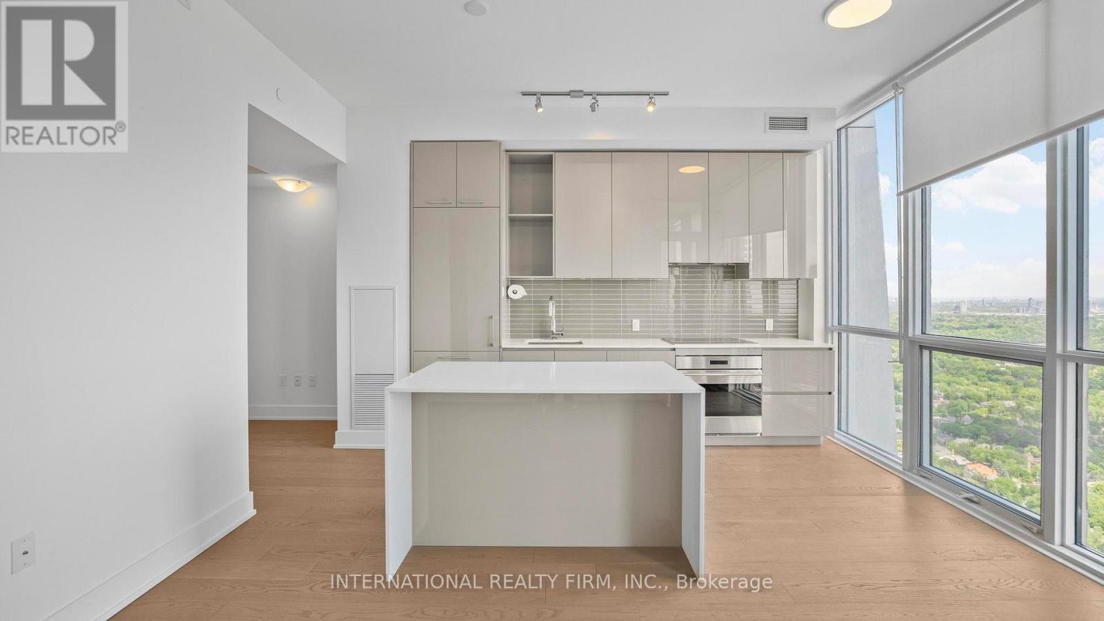 5409 - 1 Yorkville Avenue, Toronto, Ontario  M4W 0B1 - Photo 12 - C13492164
