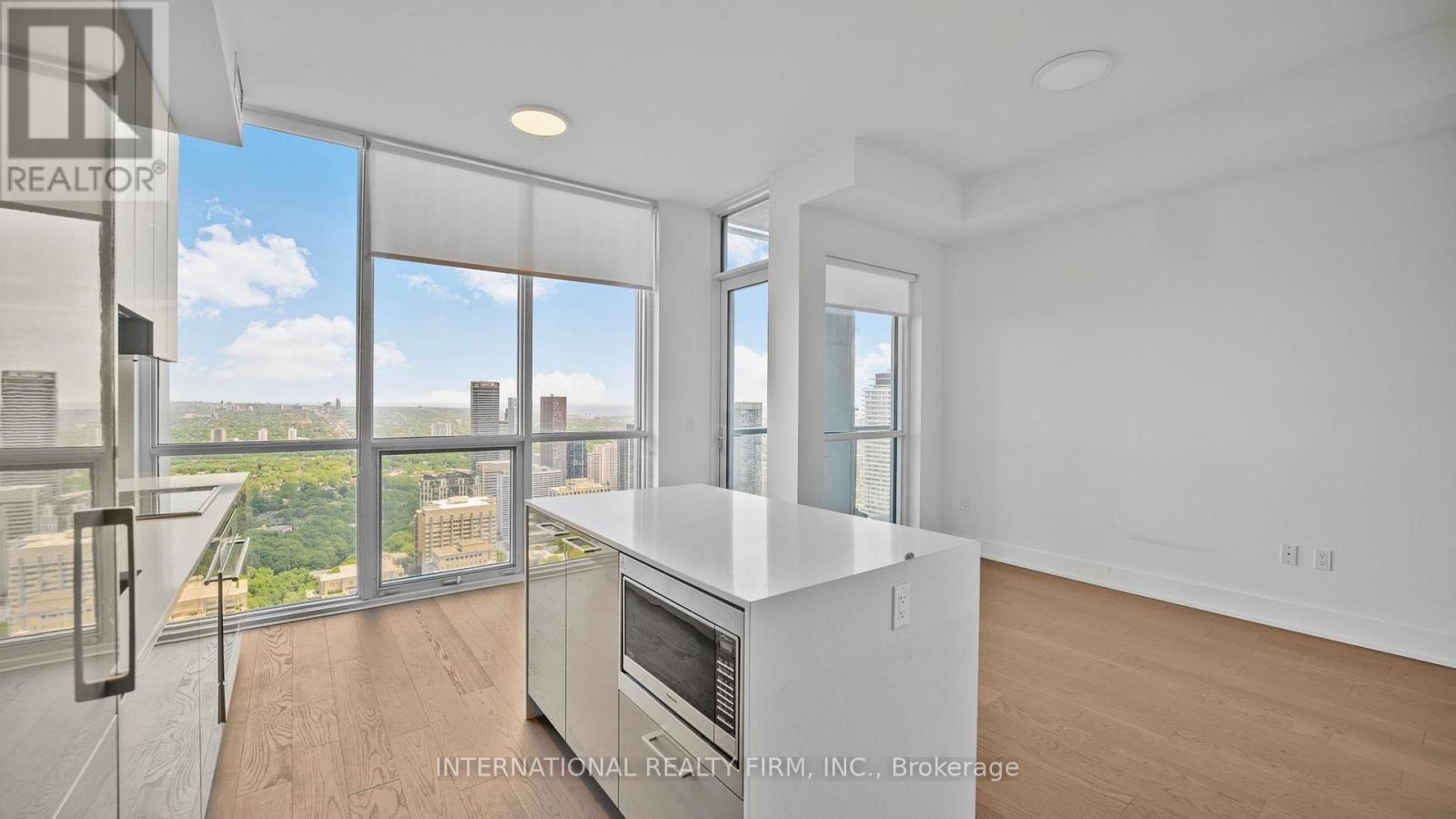 5409 - 1 Yorkville Avenue, Toronto, Ontario  M4W 0B1 - Photo 19 - C13492164