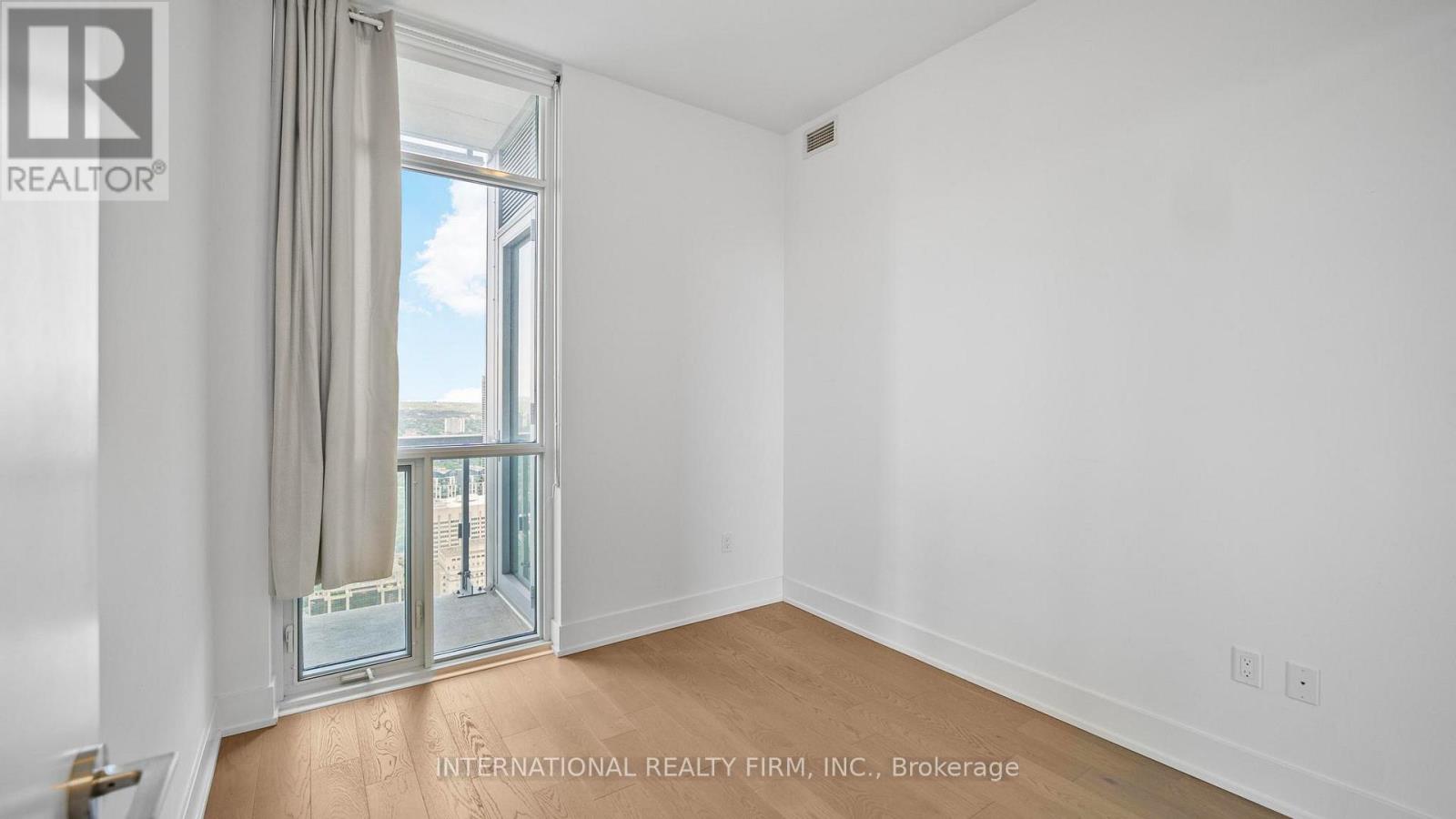 5409 - 1 Yorkville Avenue, Toronto, Ontario  M4W 0B1 - Photo 33 - C13492164